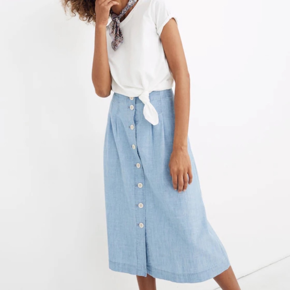 Madewell Chambray Button-Front Midi Skirt in Light Blue